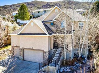 436 E Brew Rd, Draper, UT 84020