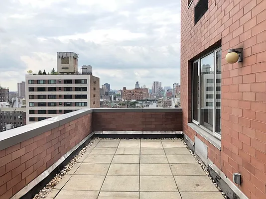 Rented by Compass | media 26