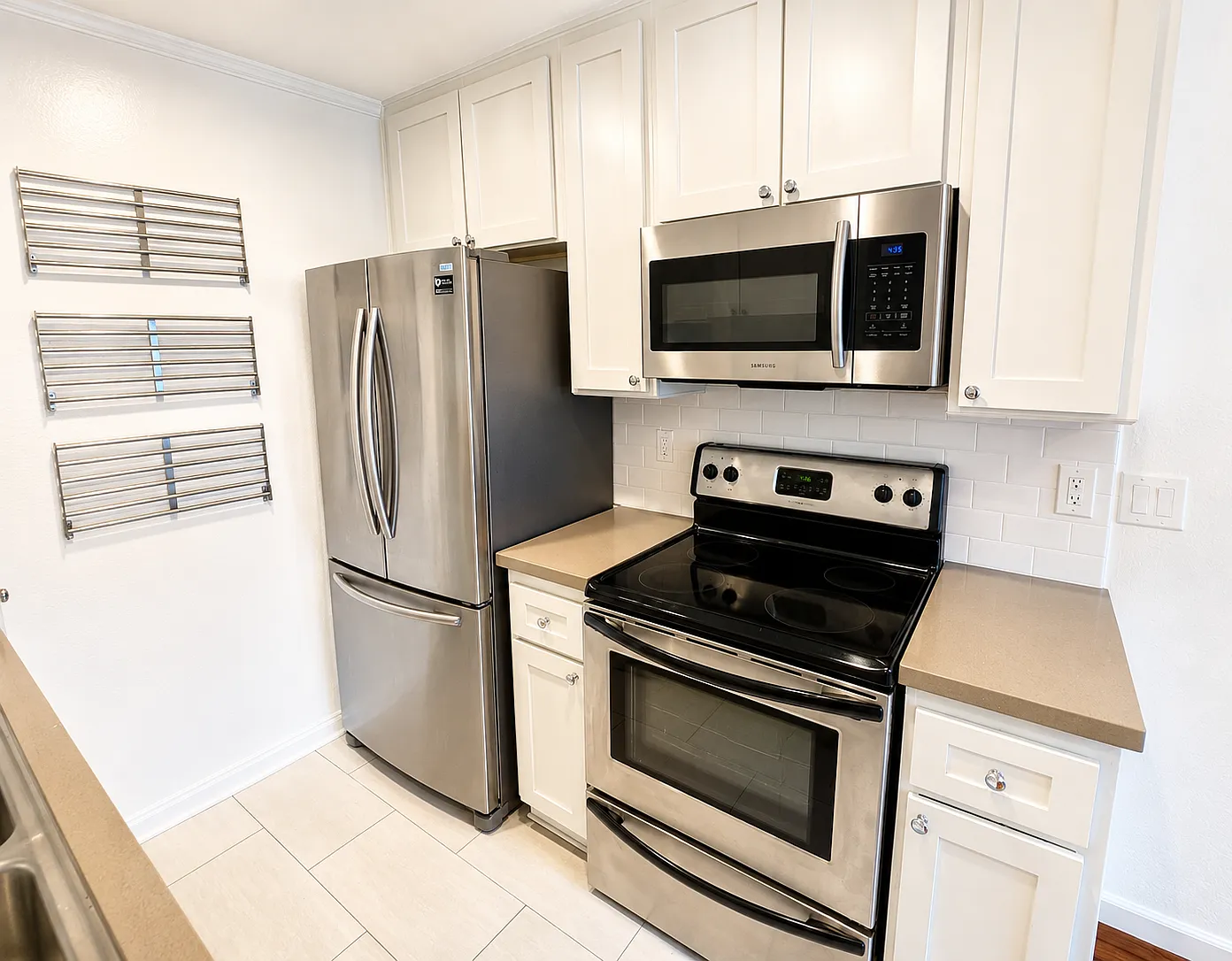 1 bed, 744 sqft, $2,000 — Photo 4