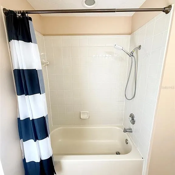 27202 Fordham Dr — Photo 20
