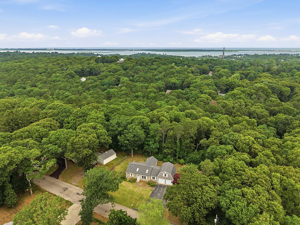 1st image of 40 Cape Cod Lane