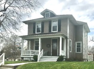 400 State St, Belleville, IL 62220