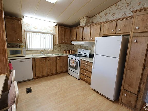 4th image of 14777 Palm Dr Spc 188