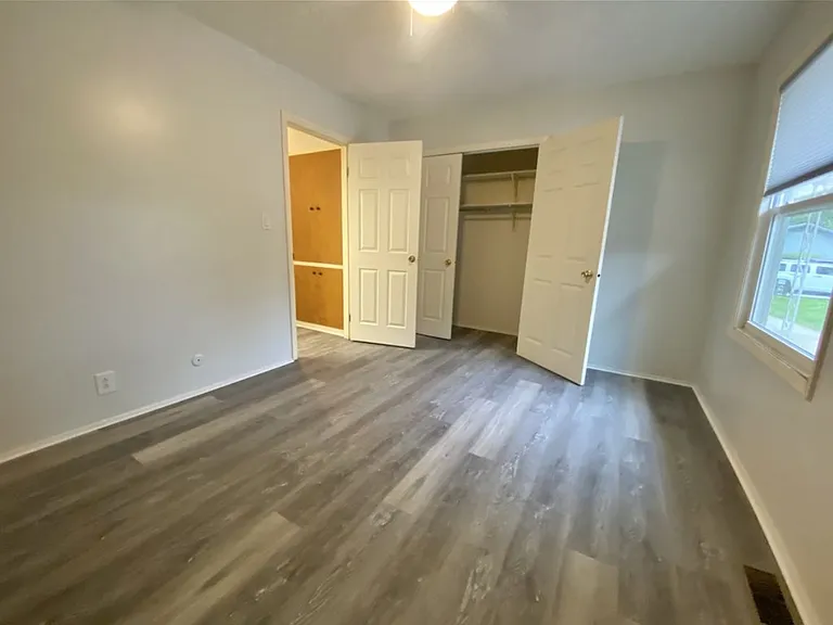 215 Dogwood Dr #209 — Photo 5