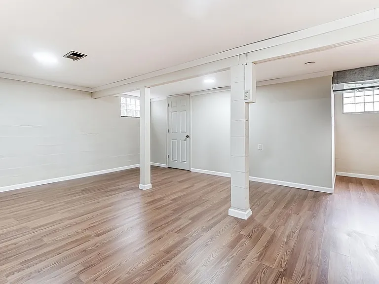 71 Lucas Dr — Photo 53