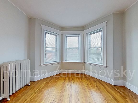 4th image of 4 Ayr Rd APT 45