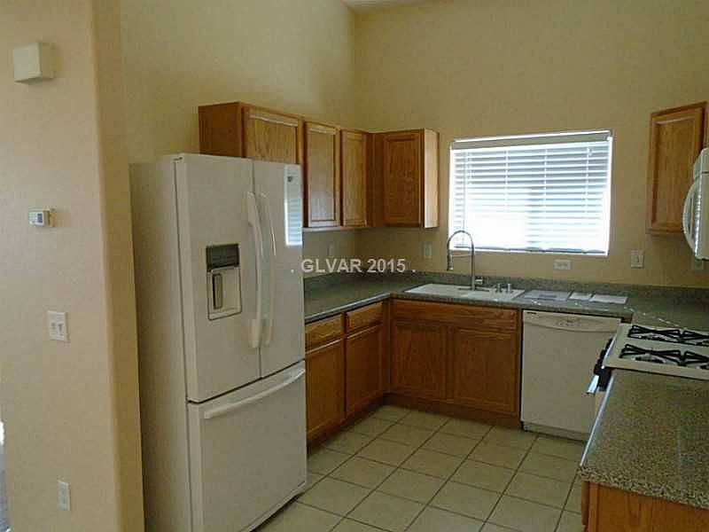 1st image of 2000 Quartz Cliff St Unit 202