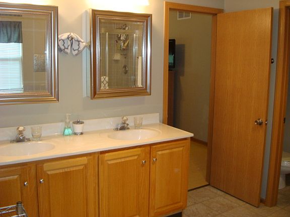3rd image of 5789 Quail Run Dr