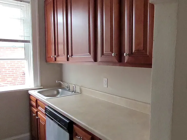 908 Eastgate Ave #2N — Photo 10