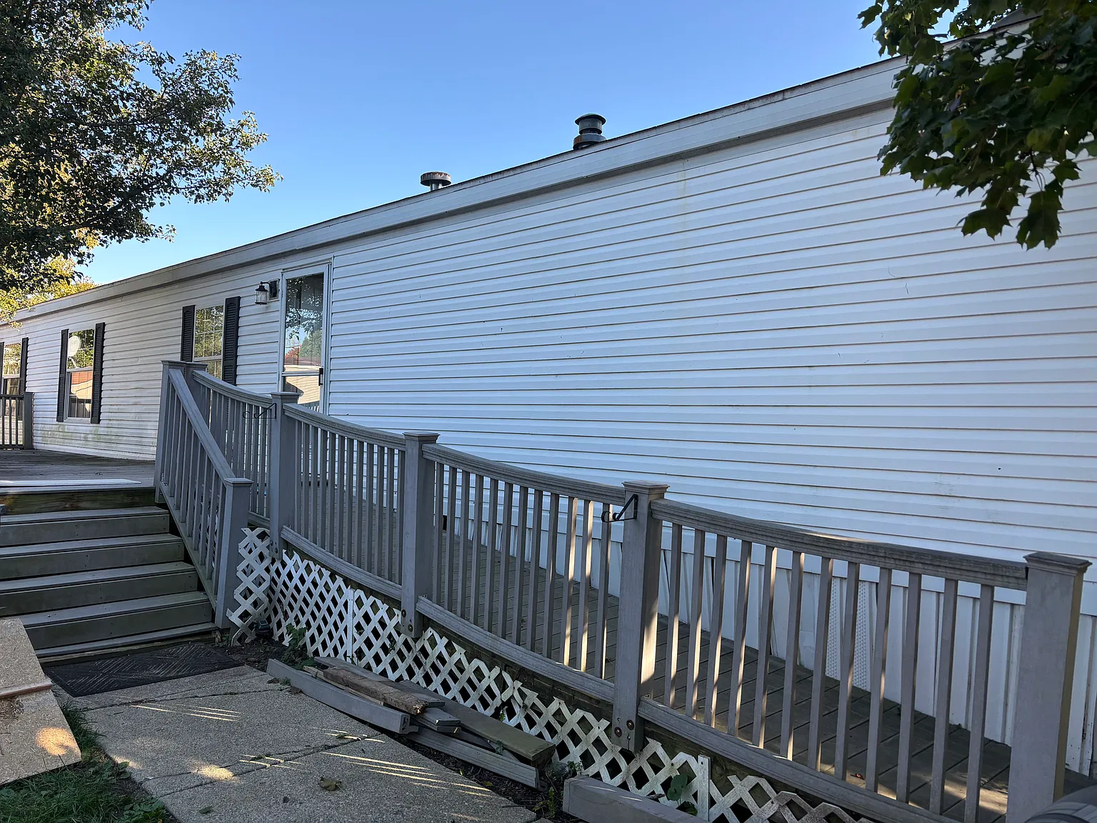 3 bed, $1,250 — Photo 2