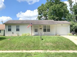 236 Adams St, Pendleton, IN 46064