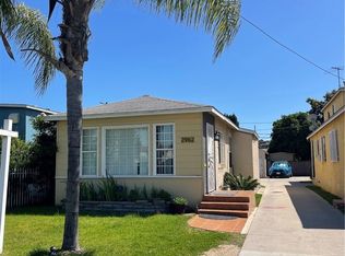 2962 Los Flores Blvd, Lynwood, CA 90262