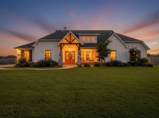 8221 David Ln, Midlothian, TX 76065