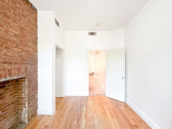 2nd image of 487 Chauncey St #2-A