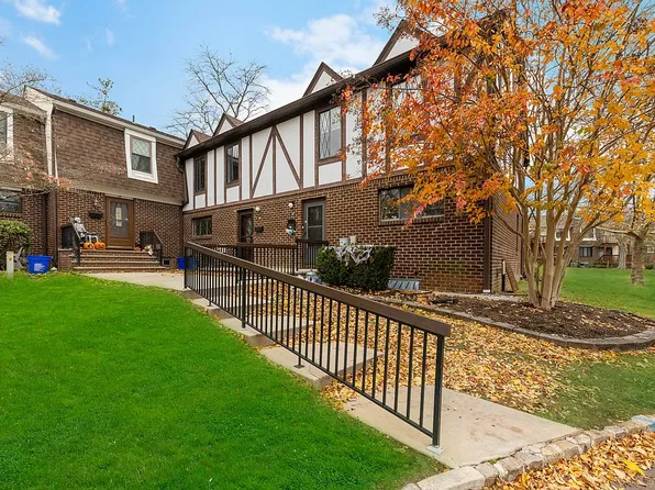 46 Dorchester Ct #46, Hillsborough, NJ 08844