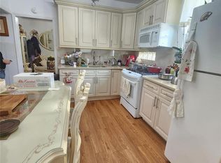 9762 Corona Ave, Corona, NY 11368