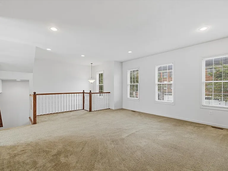 340 Marshall Heights Dr #2700 — Photo 6