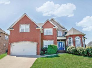 1540 Edgewater Ln, Clarksville, TN 37043