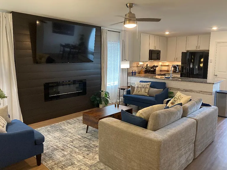 306 Mahogany Ln — Photo 47
