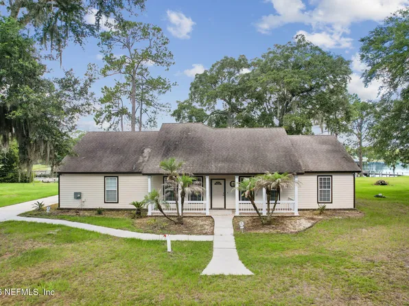 105 Sunny Ln, Pomona Park, FL 32181
