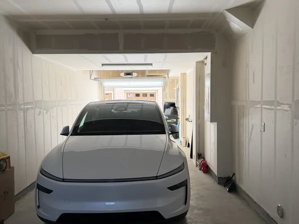 437 Snap Dragon St, Milpitas, CA 95035