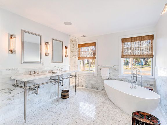 5th image of 75 Mill Hill Ln