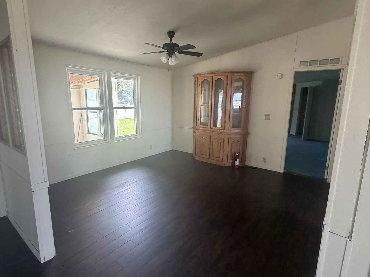 690 Maple Court - 1 — Photo 3