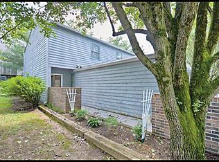 425 Bramblewood Ln, Knoxville, TN 37922