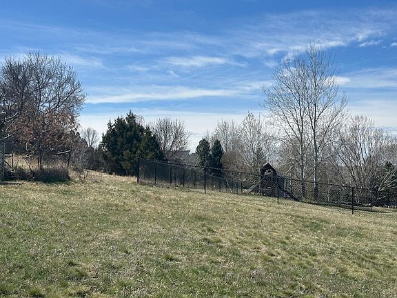4th image of 2914 Kincaid Rd