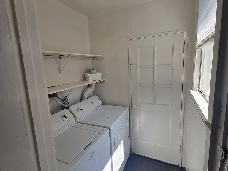 52-58 B St — Photo 3