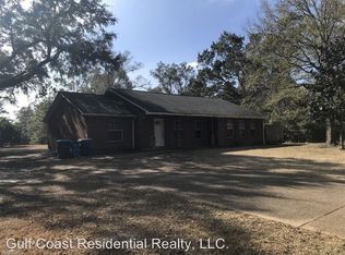 1329 Spruce St, Ocean Springs, MS 39564