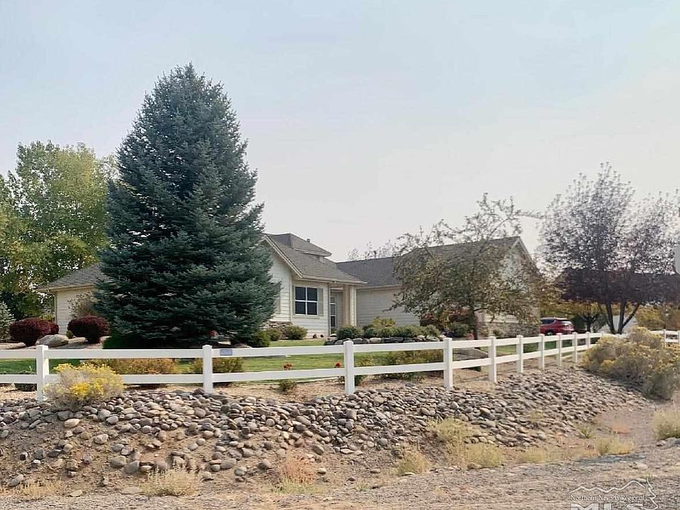 2nd image of 2621 Skyline Dr