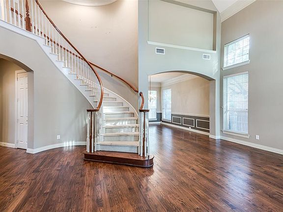 4th image of 3366 Castlewood Blvd