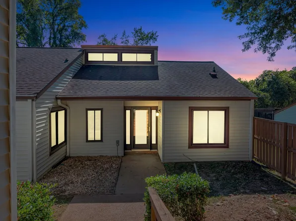 4815 Quail Hollow Dr, Old Hickory, TN 37138