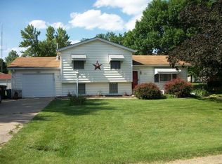 204 W Cherry St, Danville, IA 52623