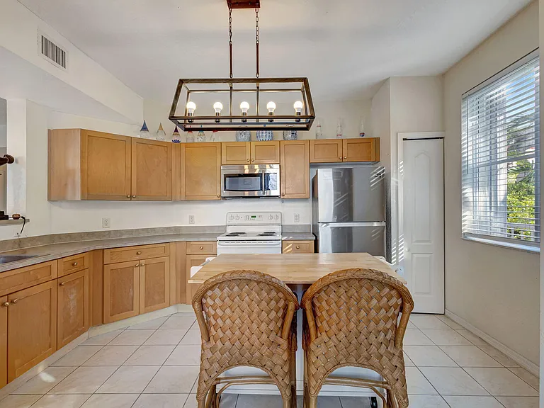 11023 Legacy Ln #204 — Photo 19