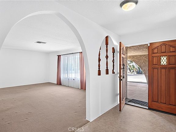 5th image of 7569 San Remo Trl