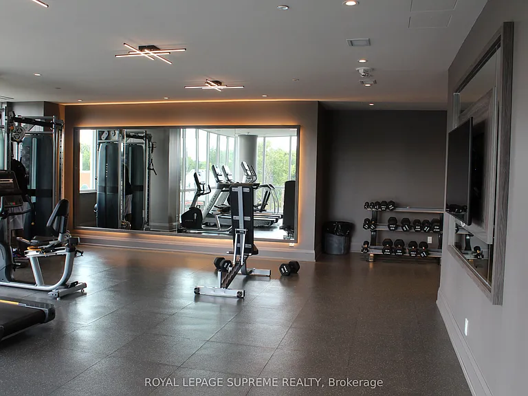 15 Lynch St #606 — Photo 22