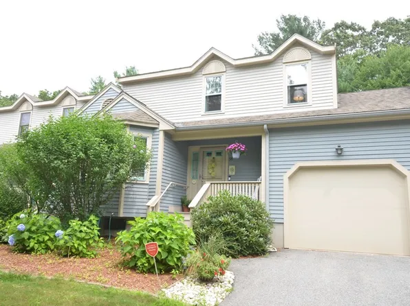 98 Highbank Rd, Franklin, MA 02038