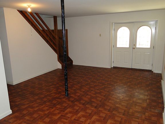 5th image of 2743 Hawks Hill Ln