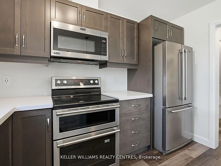 8 A Shores Ln — Photo 15