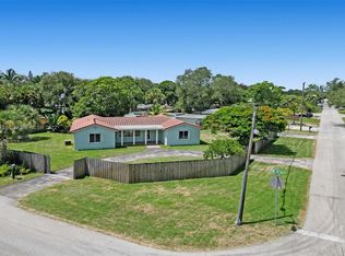 1613 SW 28th Ave, Fort Lauderdale, FL 33312