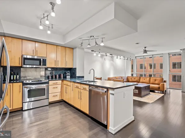 1025 1st St SE APT 511, Washington, DC 20003