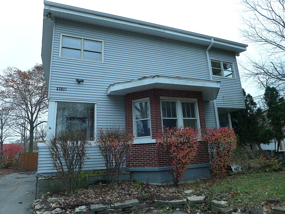 1st image of 33827 N Oak St