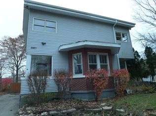 33827 N Oak St, Grayslake, IL 60030