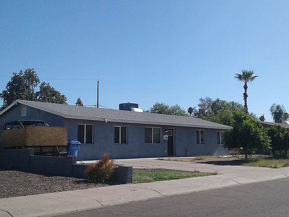 3rd image of 1918 W Wood Dr