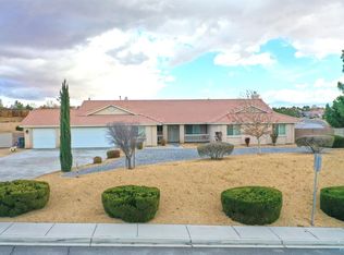 13825 Riverside Dr, Apple Valley, CA 92307