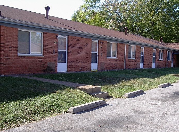 1st image of 1554 Leonaire Ct