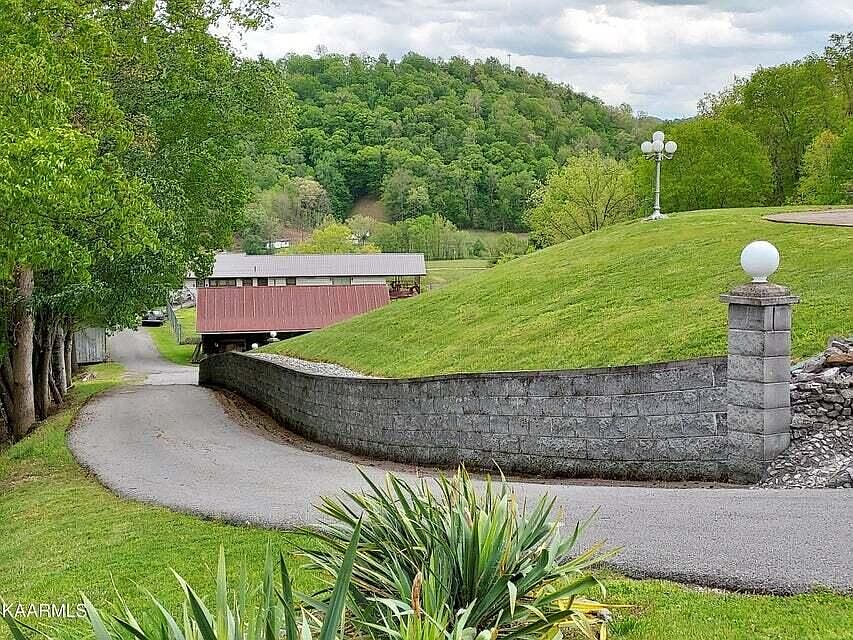 283 Circle Dr, Sneedville, TN 37869 MLS 9951797 Zillow