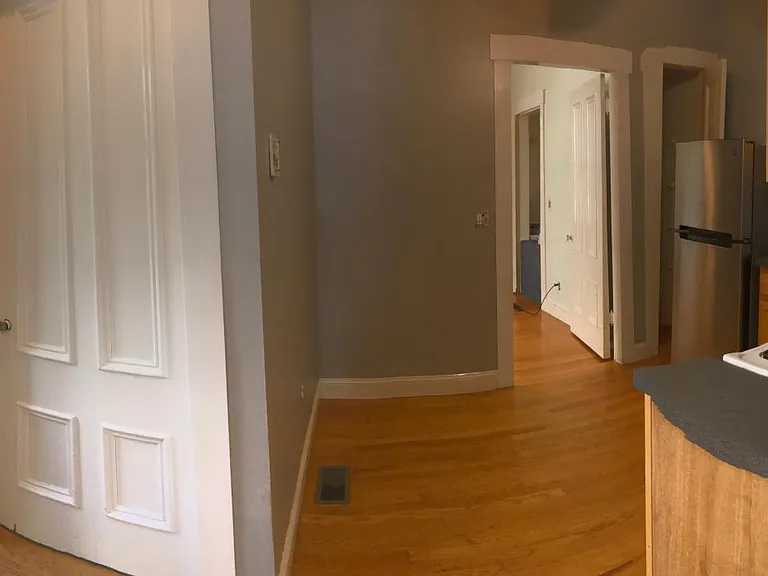 420 E Merrimack St #2 — Photo 10